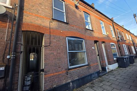 Frederick Street, Luton, Bedfordshire