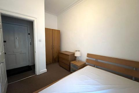 undefined, Waverley Park, Abbeyhill, Edinburgh, EH8