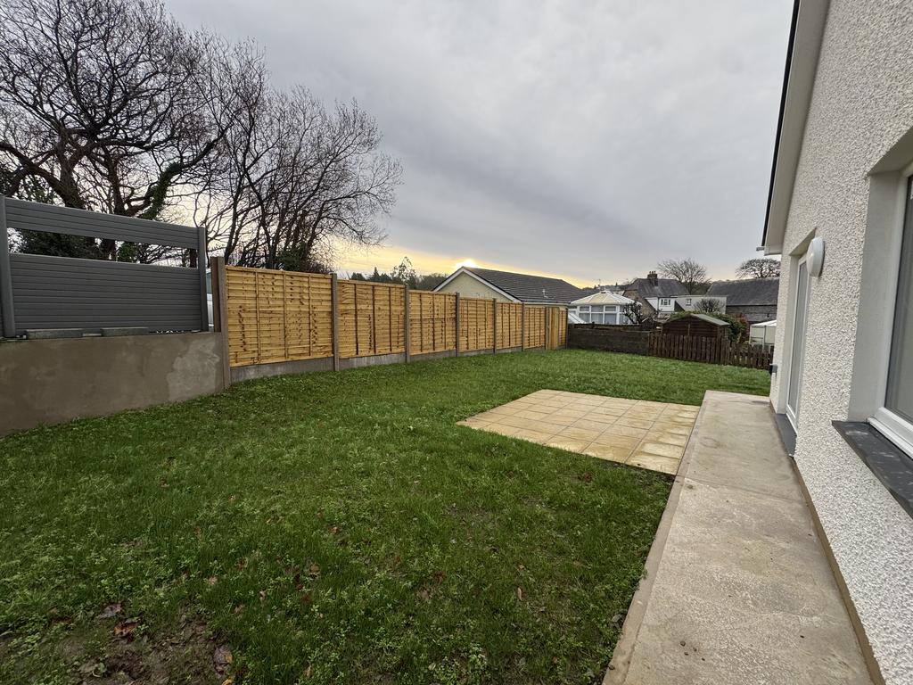 Side Garden Area