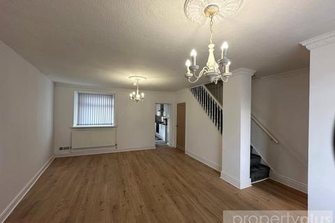 undefined, The Avenue, Pontygwaith, Ferndale, CF43
