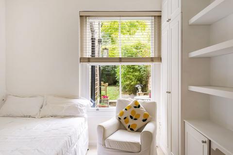 undefined, Fernhead Road, London, W9