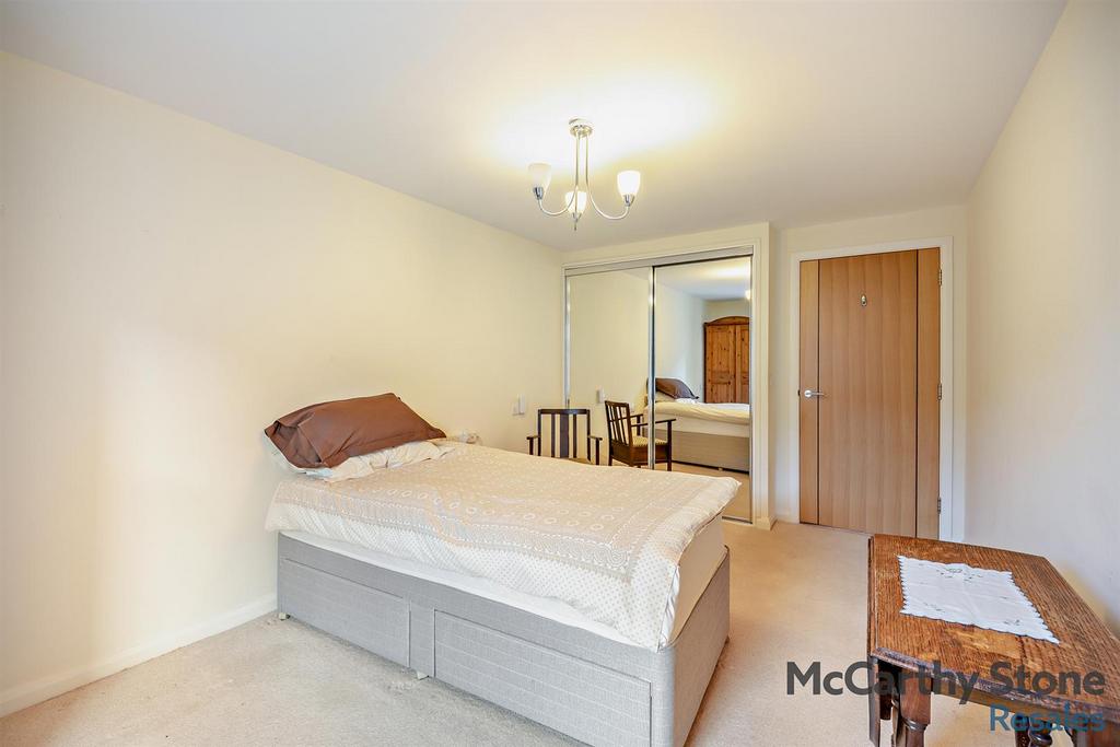 8673259-interior05-800.jpg