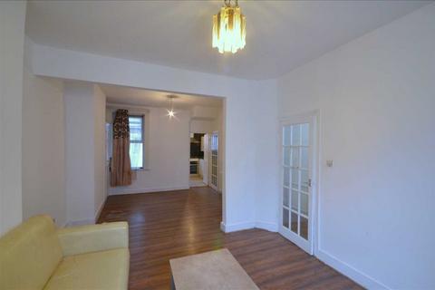 3 bedroom terraced house for sale, Ashford Road, East Ham