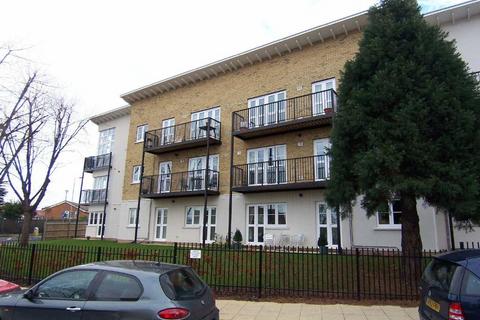 2 bedroom flat to rent, Seymour Court, Ewell KT19