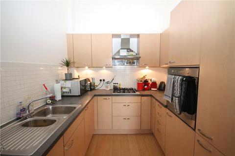 2 bedroom flat to rent, Seymour Court, Ewell KT19