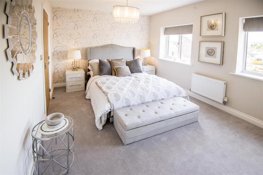 7 - Bed 1.jpg