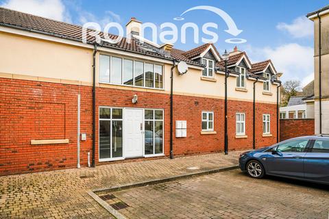 undefined, Elgar Close, Swindon, SN25