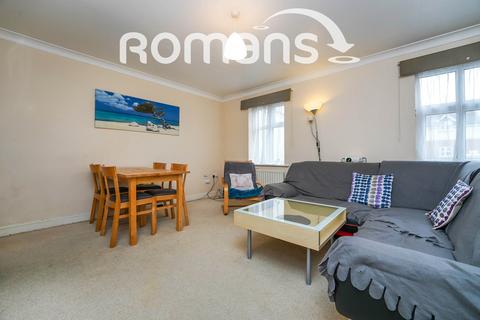 undefined, Elgar Close, Swindon, SN25