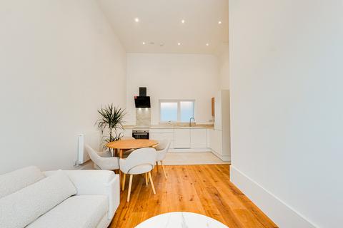 undefined, Southchurch Road, Southend-on-Sea, SS1