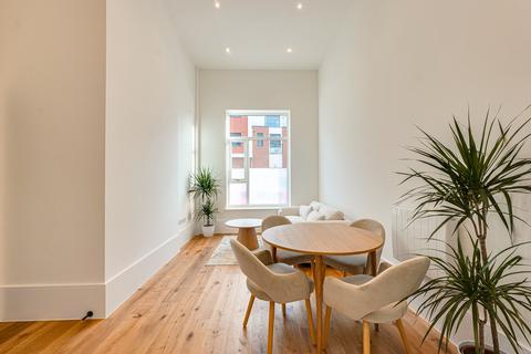 undefined, Southchurch Road, Southend-on-Sea, SS1