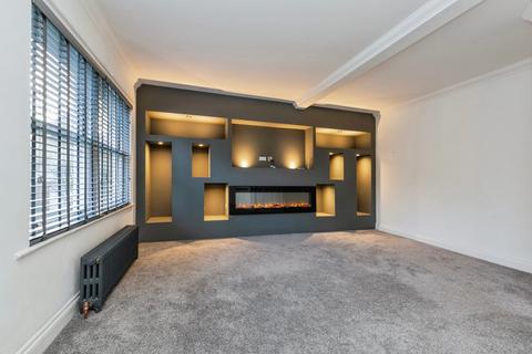 4 bedroom townhouse for sale, Crossgate Peth, Durham DH1