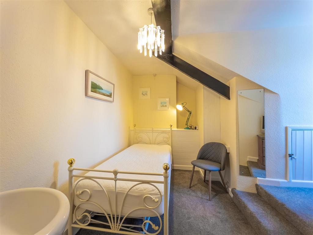 Lyndale, Helston-11.jpg