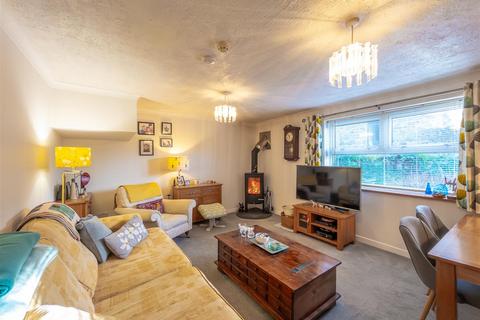 undefined, 4 Greenbank, Helston TR13