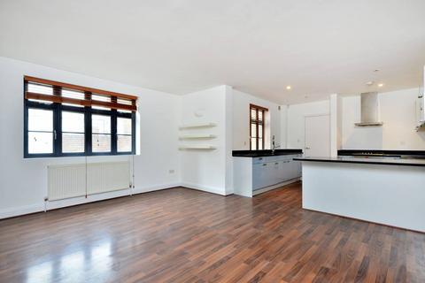 3 bedroom house for sale, Paddock Gardens, Crystal Palace, London, SE19