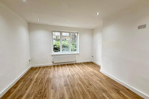 undefined, Bath Road, Silverdale ST5