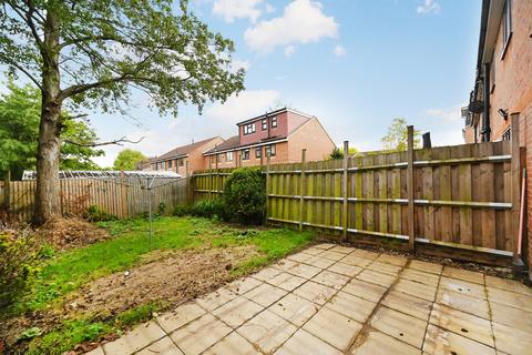 undefined, London E14