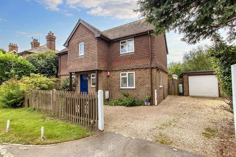 4 bedroom detached house for sale, Station Road, Uckfield TN22