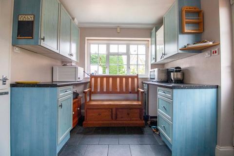 4 bedroom detached house for sale, High Street, Uckfield TN22