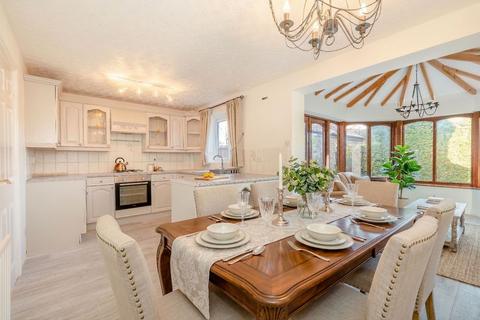 3 bedroom detached house for sale, Wilde Close, Hawarden, CH5