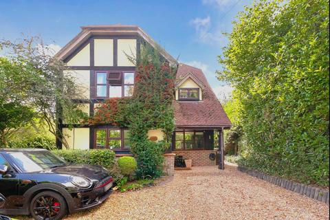 4 bedroom detached house for sale, Wilderness Lane, Uckfield TN22