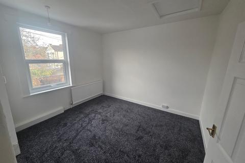 2 bedroom terraced house to rent, Frederick Street, Mexborough S64