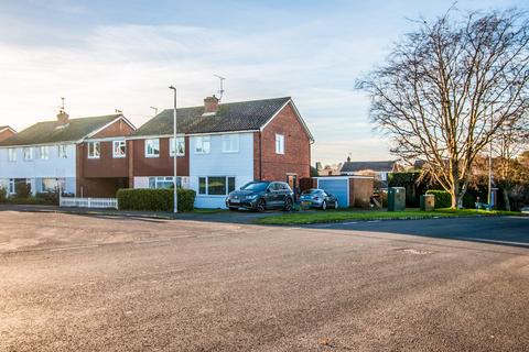 Queens Approach, Uckfield TN22
