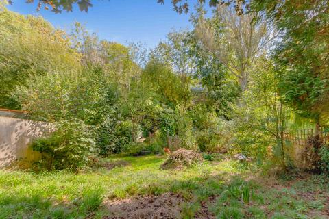 3 bedroom semi-detached house for sale, Manor End, Uckfield TN22