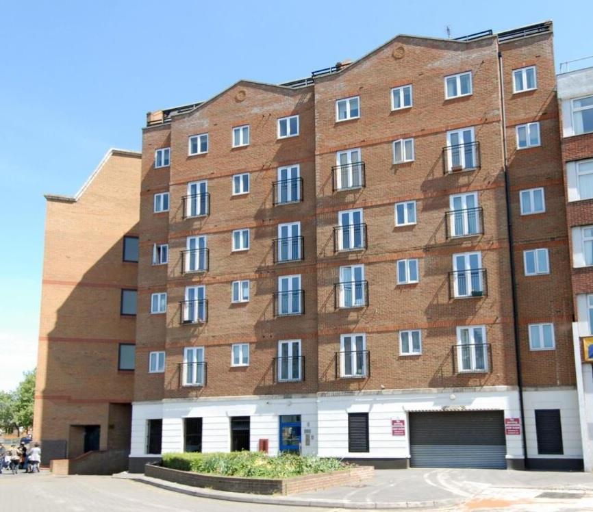 Front Aspect