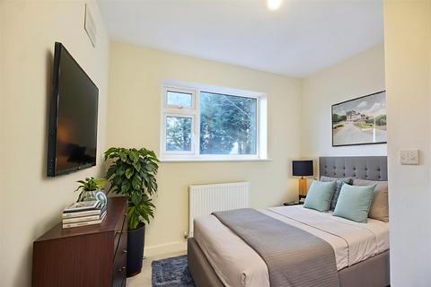 4 bedroom semi-detached house for sale, Borlace Crescent, Stapleford, Nottingham