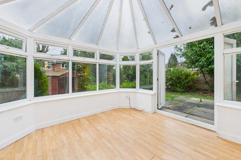 3 bedroom end of terrace house for sale, Campbells Ride, Holmer Green, Buckinghamshire, HP15 6TQ