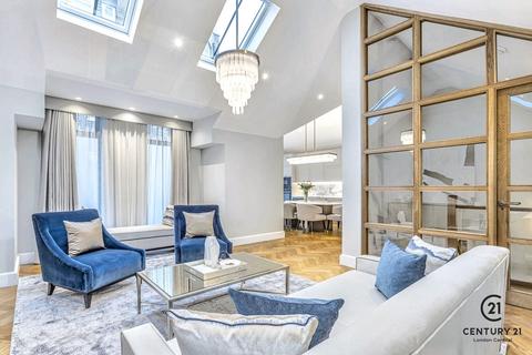 undefined, Wigmore Place, London, W1U