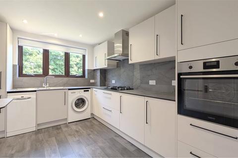 undefined, Gordon Avenue, Stanmore, HA7