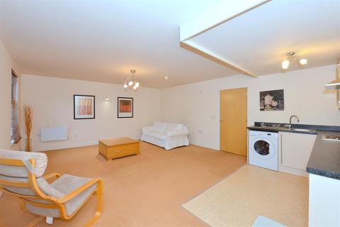 undefined, Benbow Quay, Coton Hill, Shrewsbury