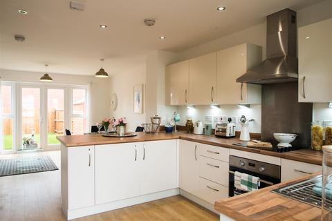2 bedroom semi-detached house to rent, Rose Street, Oldham, OL9