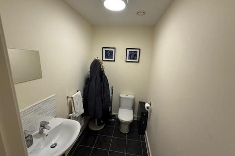 3 bedroom terraced house to rent, Rainbow Square, Shoreham by Sea