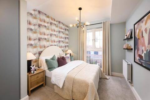 3 bedroom townhouse for sale, Horlicks Quarter, Stoke Gardens, Slough SL1