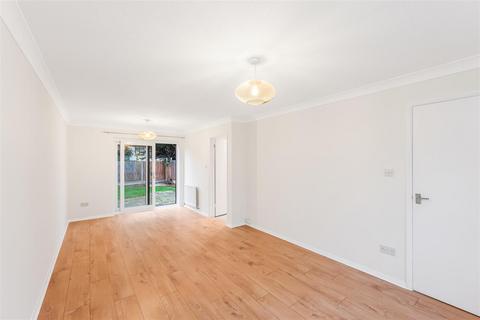undefined, Trentbridge Close, Hainault