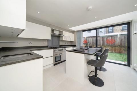 undefined, Carthew Road, Hammersmith W6