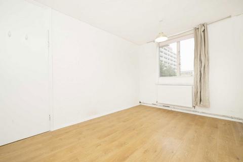 undefined, Smithy Street, London E1