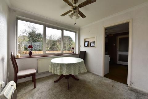 undefined, Chelford Crescent, Kingswinford DY6