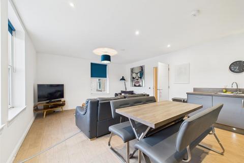 undefined, Tay Street, Perth PH2