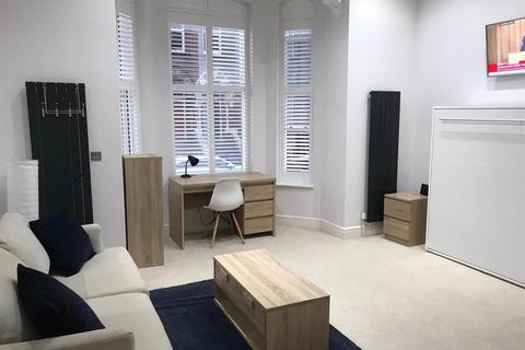 undefined, Flat 3, 12 Wenlock Terrace