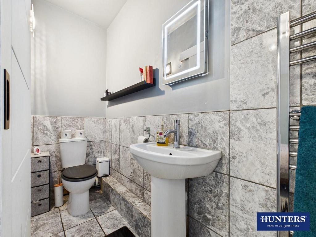 Master En-Suite