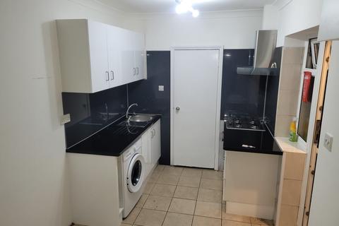 1 bedroom apartment to rent, Farmilo Road, Walthamstow E17
