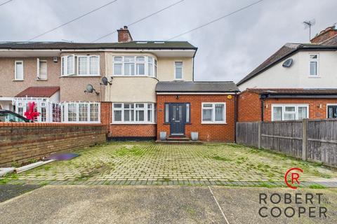 undefined, Appledore Avenue, Ruislip, HA4
