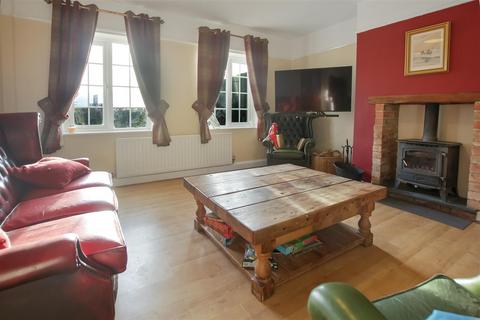 4 bedroom semi-detached house for sale, Lazenby Cottages, Danby Wiske, Northallerton
