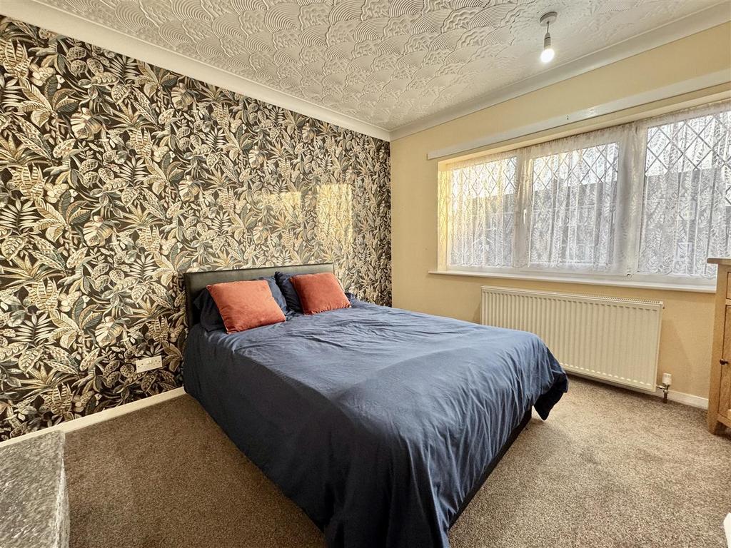 Ground floor bedroom