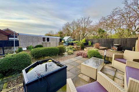 3 bedroom detached bungalow for sale, Lansdowne Crescent, Darton, Barnsley