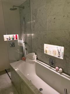 1 bedroom flat for sale, Windlesham House, Duchess Walk, London, SE1