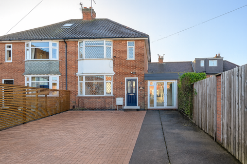 4 bedroom semi-detached house for sale, Anderson Grove, York YO24